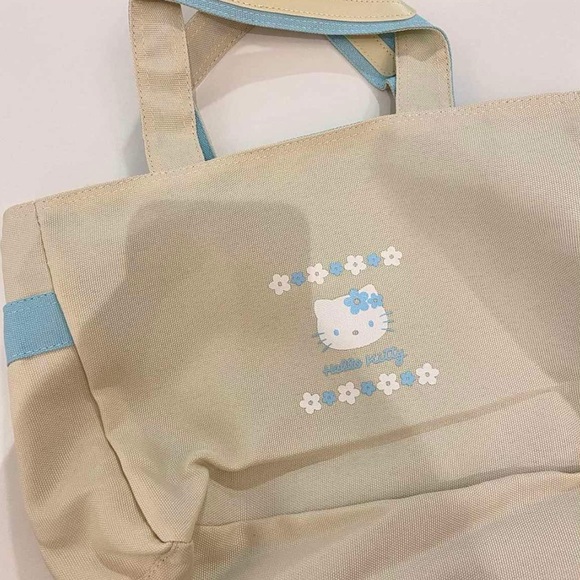 Hello Kitty reversible mini tote bag - Picture 2 of 2